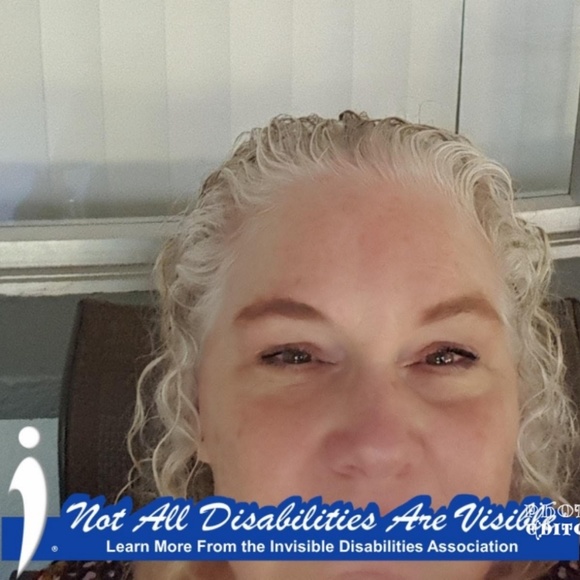 Meet your Posher, Katy - Picture 2 of 4